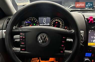 Внедорожник / Кроссовер Volkswagen Touareg 2007 в 