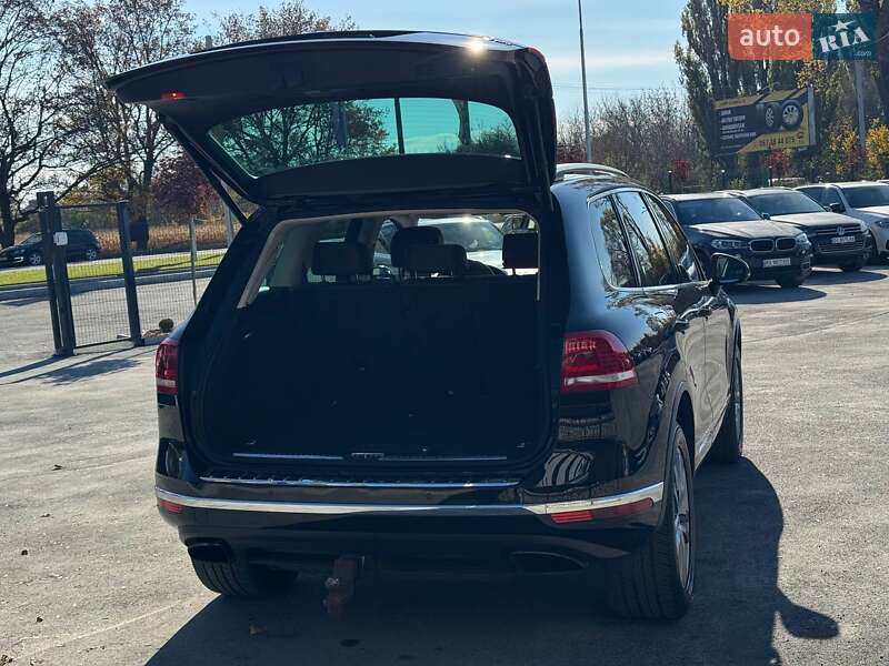 Внедорожник / Кроссовер Volkswagen Touareg 2014 в Каменец-Подольском фото 13 Внедорожник / Кроссовер Volkswagen Touareg 2014 в Каменец-Подольском