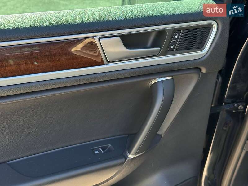 Внедорожник / Кроссовер Volkswagen Touareg 2014 в Каменец-Подольском фото 28 Внедорожник / Кроссовер Volkswagen Touareg 2014 в Каменец-Подольском