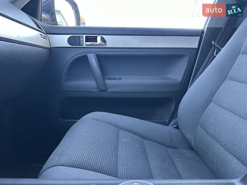 Внедорожник / Кроссовер Volkswagen Touareg 2008 в Хмельницком