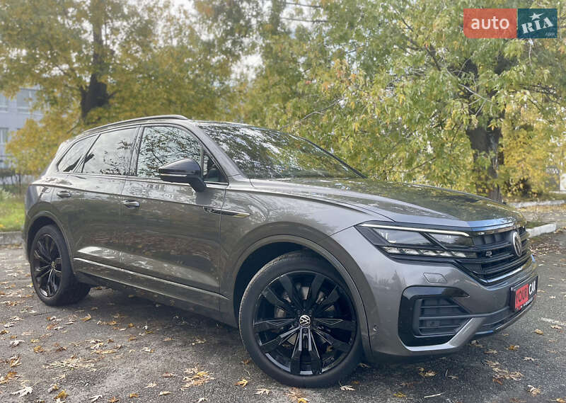 Внедорожник / Кроссовер Volkswagen Touareg 2022 в Киеве