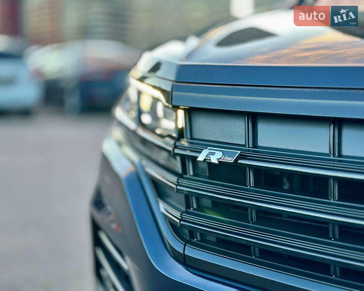 Позашляховик / Кросовер Volkswagen Touareg 2021 в Києві фото 13 Позашляховик / Кросовер Volkswagen Touareg 2021 в Києві