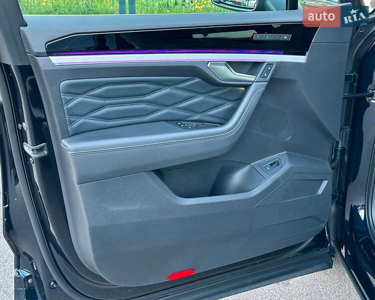 Позашляховик / Кросовер Volkswagen Touareg 2021 в Києві фото 24 Позашляховик / Кросовер Volkswagen Touareg 2021 в Києві