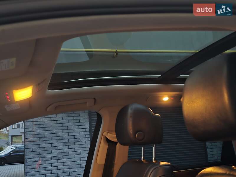 Позашляховик / Кросовер Volkswagen Touareg 2011 в Хмельницькому