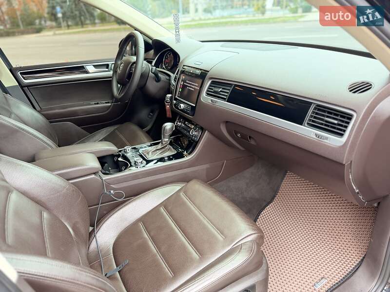 Внедорожник / Кроссовер Volkswagen Touareg 2012 в Харькове фото 14 Внедорожник / Кроссовер Volkswagen Touareg 2012 в Харькове