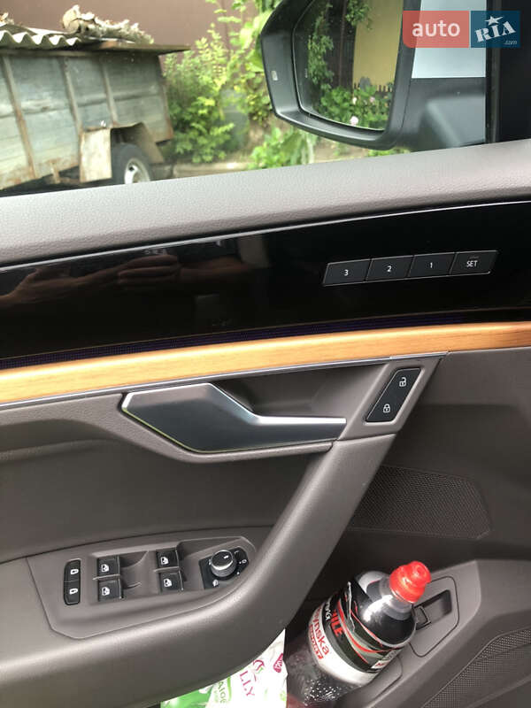 Внедорожник / Кроссовер Volkswagen Touareg 2018 в Тячеве фото 28 Внедорожник / Кроссовер Volkswagen Touareg 2018 в Тячеве