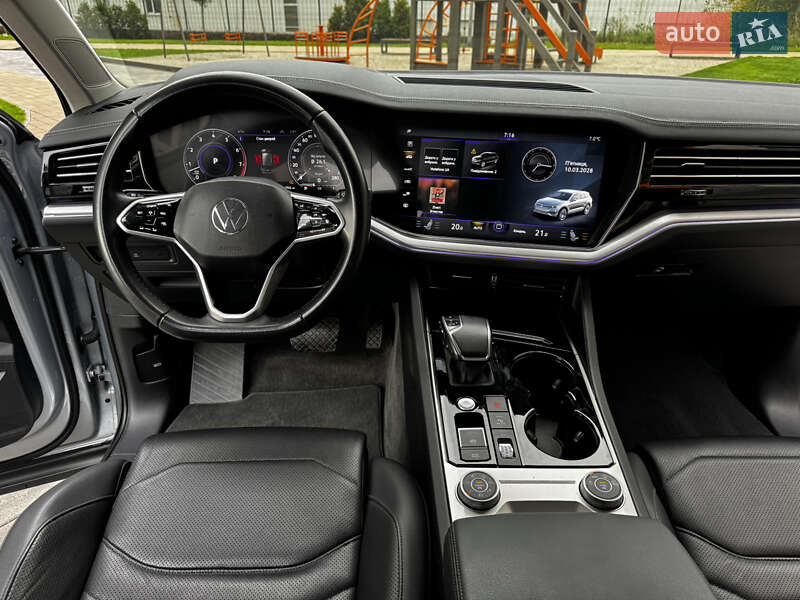 Позашляховик / Кросовер Volkswagen Touareg 2020 в Києві фото 30 Позашляховик / Кросовер Volkswagen Touareg 2020 в Києві