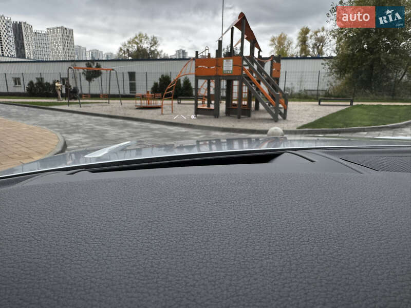 Позашляховик / Кросовер Volkswagen Touareg 2020 в Києві фото 39 Позашляховик / Кросовер Volkswagen Touareg 2020 в Києві