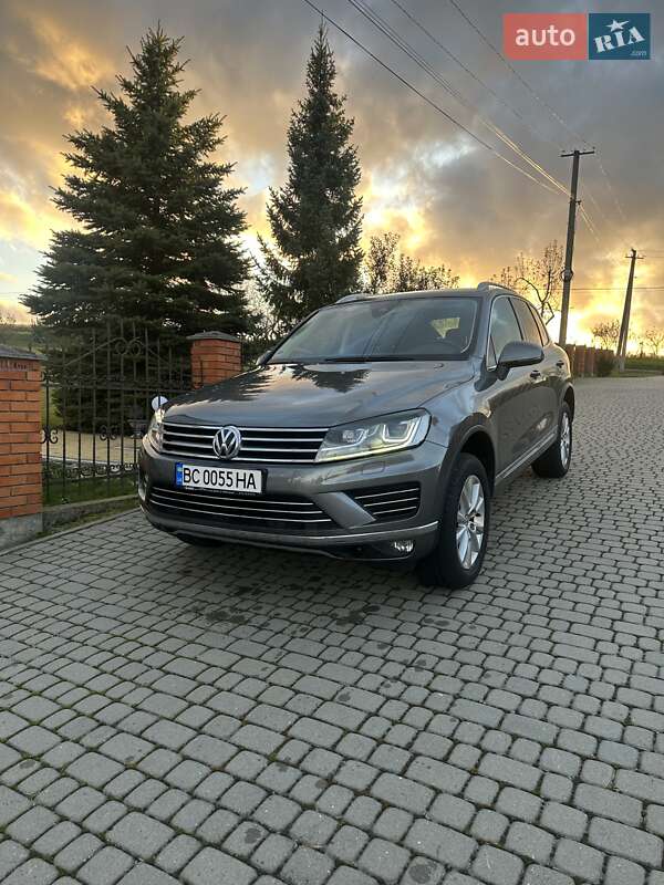 Внедорожник / Кроссовер Volkswagen Touareg 2017 в Львове фото 3 Внедорожник / Кроссовер Volkswagen Touareg 2017 в Львове
