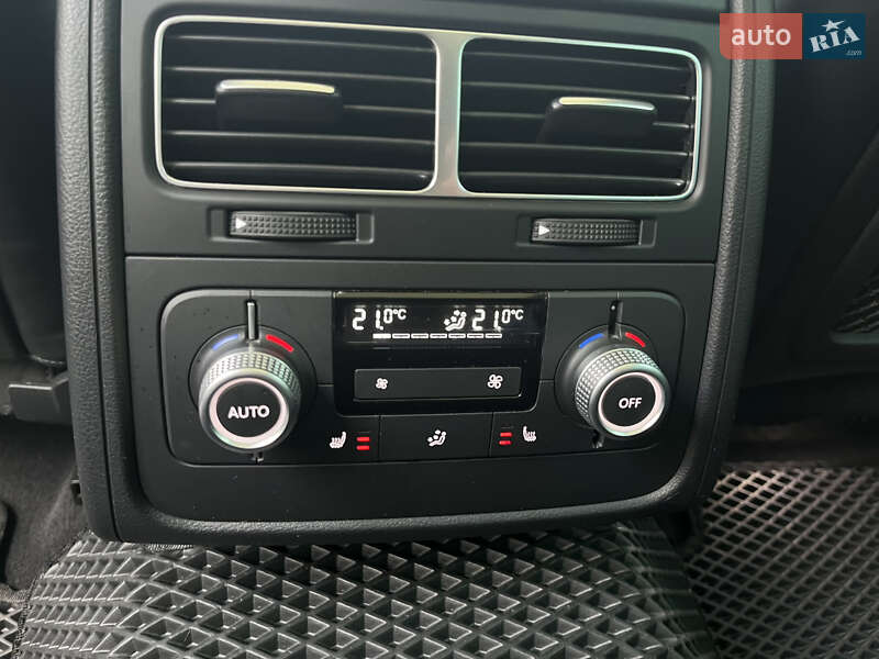 Внедорожник / Кроссовер Volkswagen Touareg 2014 в Киеве фото 14 Внедорожник / Кроссовер Volkswagen Touareg 2014 в Киеве