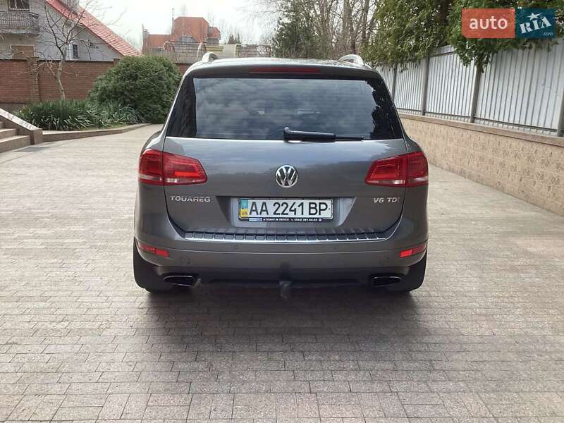 Внедорожник / Кроссовер Volkswagen Touareg 2013 в Киеве фото 21 Внедорожник / Кроссовер Volkswagen Touareg 2013 в Киеве