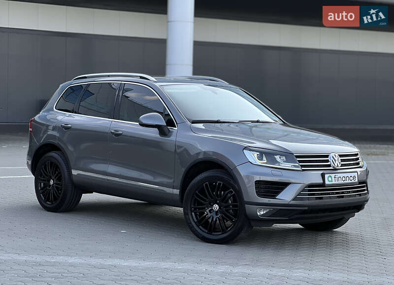 Позашляховик / Кросовер Volkswagen Touareg 2016 в Києві фото 11 Позашляховик / Кросовер Volkswagen Touareg 2016 в Києві