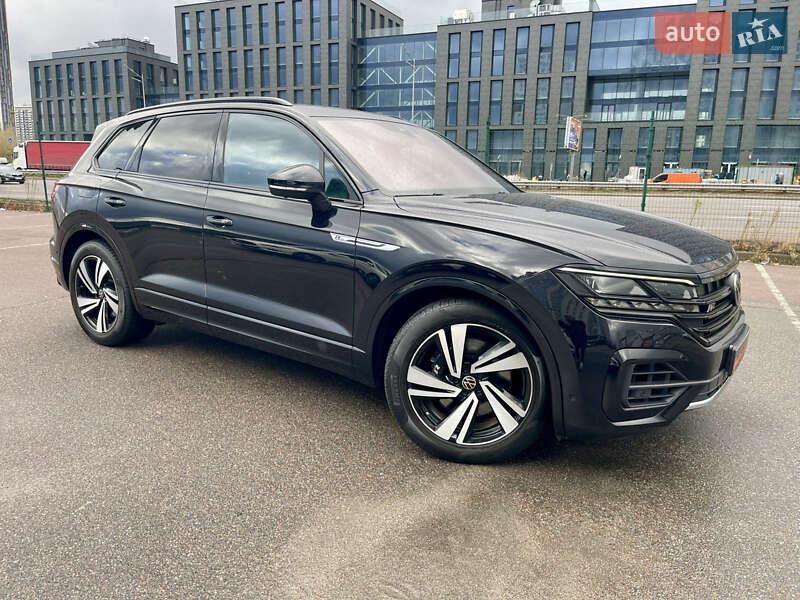 Позашляховик / Кросовер Volkswagen Touareg 2020 в Києві фото 3 Позашляховик / Кросовер Volkswagen Touareg 2020 в Києві