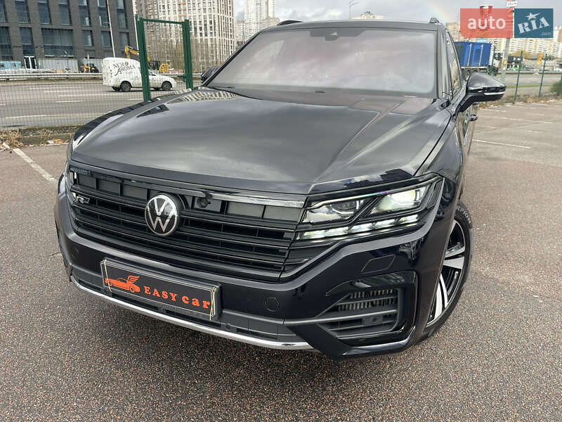 Позашляховик / Кросовер Volkswagen Touareg 2020 в Києві фото 22 Позашляховик / Кросовер Volkswagen Touareg 2020 в Києві