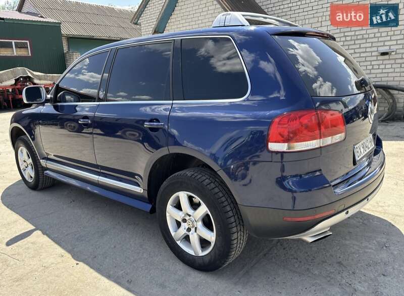 Внедорожник / Кроссовер Volkswagen Touareg 2006 в Теофиполе