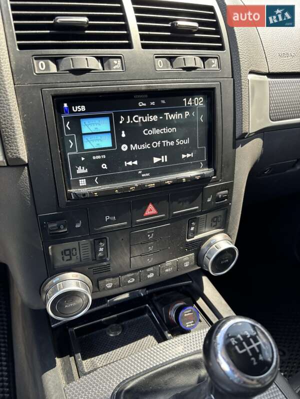 Внедорожник / Кроссовер Volkswagen Touareg 2006 в Теофиполе