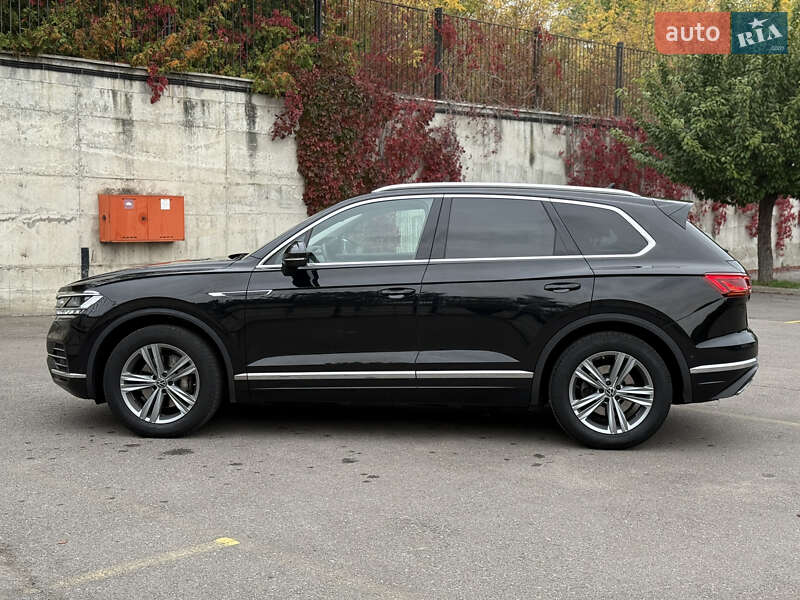 Внедорожник / Кроссовер Volkswagen Touareg 2022 в Ровно фото 20 Внедорожник / Кроссовер Volkswagen Touareg 2022 в Ровно