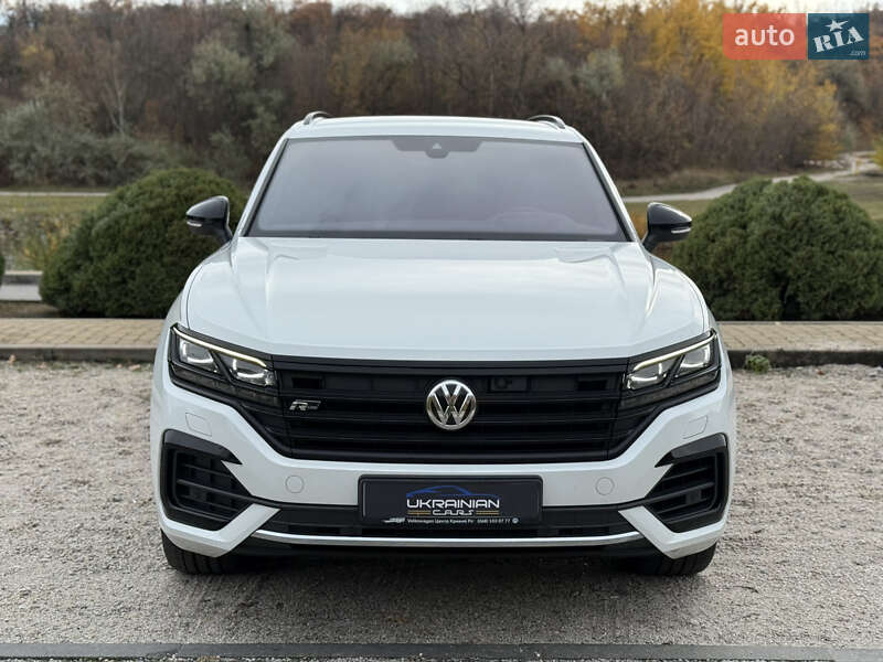 Позашляховик / Кросовер Volkswagen Touareg 2019 в Дніпрі