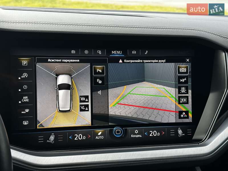 Позашляховик / Кросовер Volkswagen Touareg 2021 в Львові