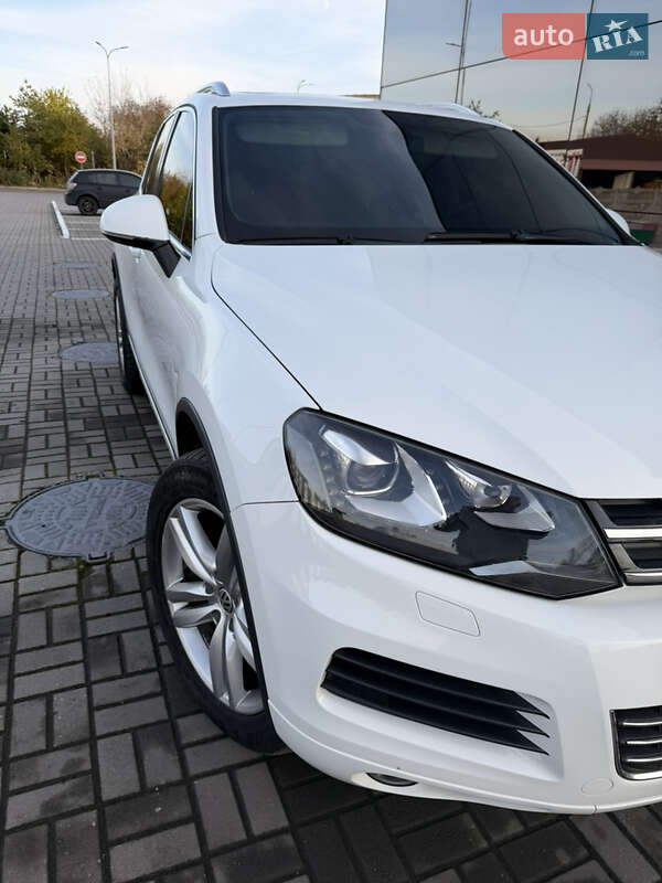 Внедорожник / Кроссовер Volkswagen Touareg 2012 в Запорожье фото 3 Внедорожник / Кроссовер Volkswagen Touareg 2012 в Запорожье