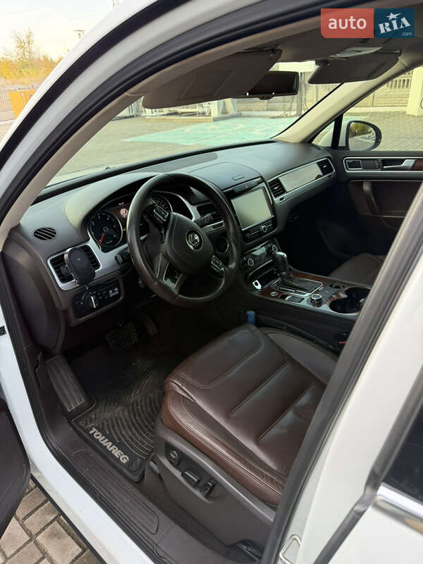 Внедорожник / Кроссовер Volkswagen Touareg 2012 в Запорожье фото 17 Внедорожник / Кроссовер Volkswagen Touareg 2012 в Запорожье