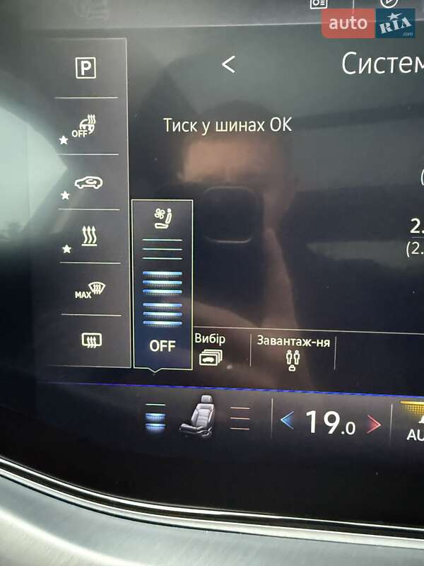 Внедорожник / Кроссовер Volkswagen Touareg 2018 в Радивилове