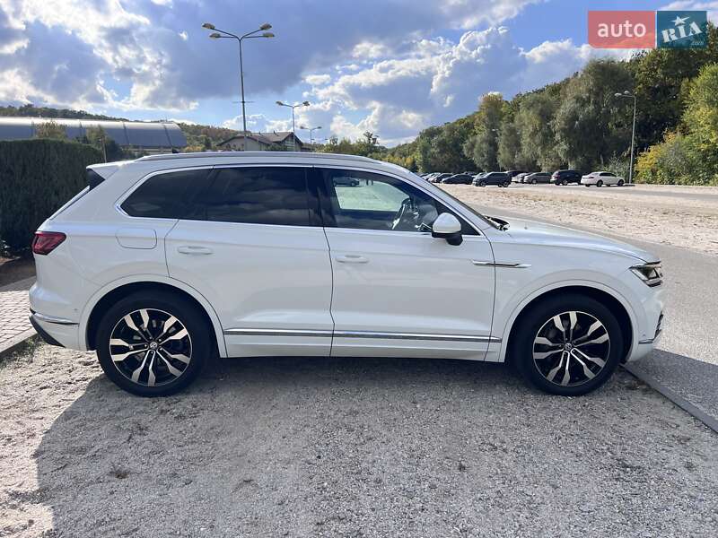 Внедорожник / Кроссовер Volkswagen Touareg 2018 в Днепре фото 12 Внедорожник / Кроссовер Volkswagen Touareg 2018 в Днепре