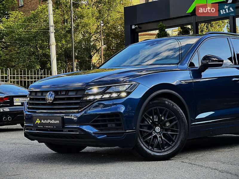 Позашляховик / Кросовер Volkswagen Touareg 2019 в Києві фото 6 Позашляховик / Кросовер Volkswagen Touareg 2019 в Києві