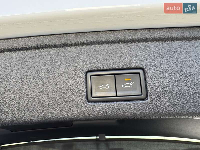 Внедорожник / Кроссовер Volkswagen Touareg 2020 в Черновцах