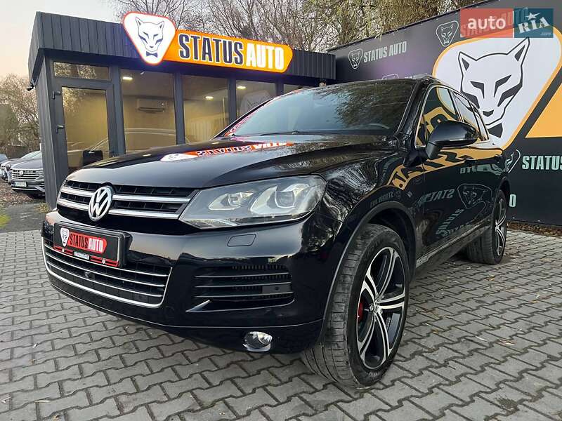 Внедорожник / Кроссовер Volkswagen Touareg 2010 в Хмельницком