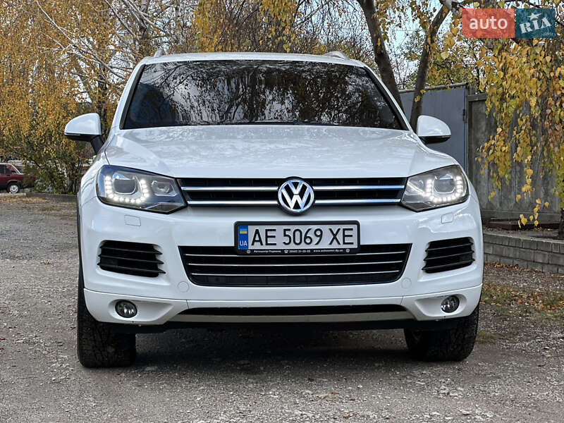 Внедорожник / Кроссовер Volkswagen Touareg 2014 в Днепре фото 2 Внедорожник / Кроссовер Volkswagen Touareg 2014 в Днепре