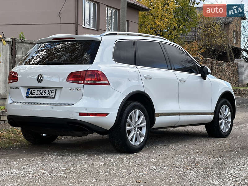 Внедорожник / Кроссовер Volkswagen Touareg 2014 в Днепре фото 6 Внедорожник / Кроссовер Volkswagen Touareg 2014 в Днепре