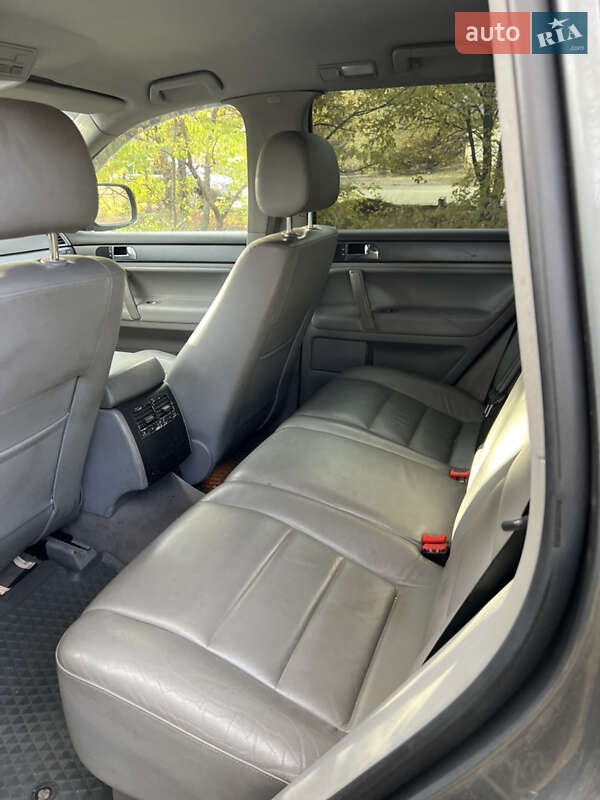 Внедорожник / Кроссовер Volkswagen Touareg 2004 в Днепре фото 10 Внедорожник / Кроссовер Volkswagen Touareg 2004 в Днепре