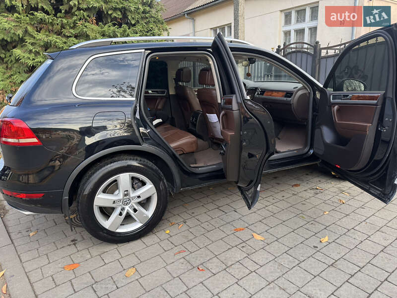 Внедорожник / Кроссовер Volkswagen Touareg 2011 в Ужгороде фото 54 Внедорожник / Кроссовер Volkswagen Touareg 2011 в Ужгороде