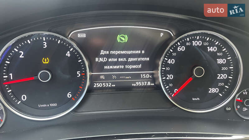 Внедорожник / Кроссовер Volkswagen Touareg 2017 в Черновцах