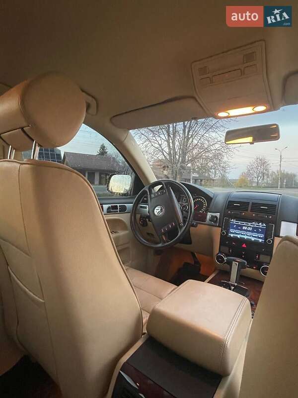 Внедорожник / Кроссовер Volkswagen Touareg 2007 в Чигирине