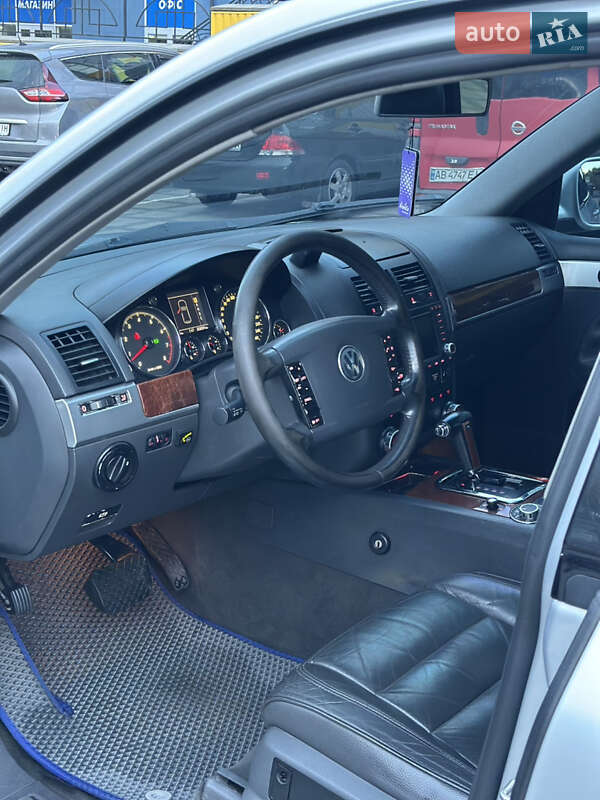 Позашляховик / Кросовер Volkswagen Touareg 2002 в Вінниці