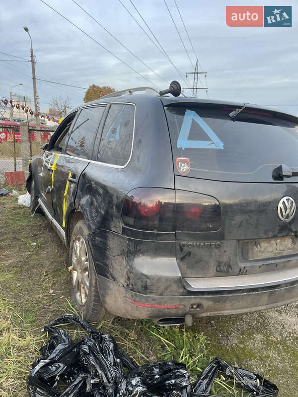 Позашляховик / Кросовер Volkswagen Touareg 2008 в Києві