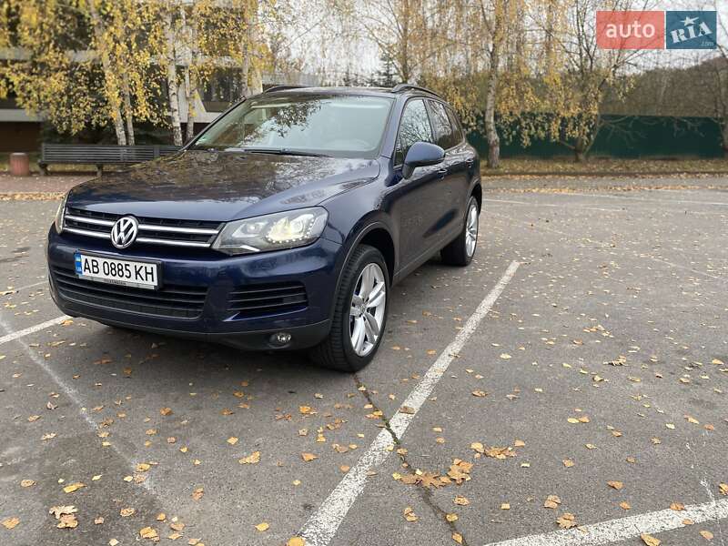 Позашляховик / Кросовер Volkswagen Touareg 2013 в Вінниці