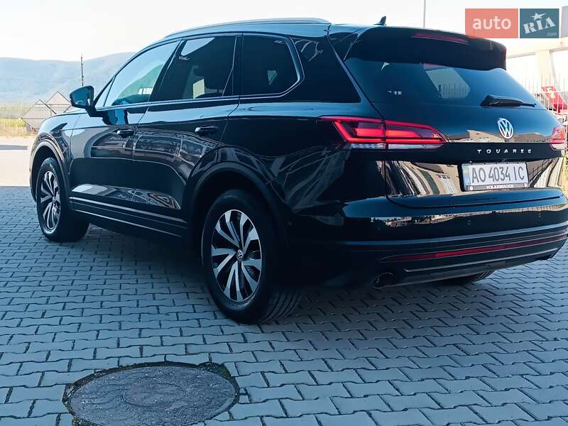 Позашляховик / Кросовер Volkswagen Touareg 2019 в Хусті фото 24 Позашляховик / Кросовер Volkswagen Touareg 2019 в Хусті