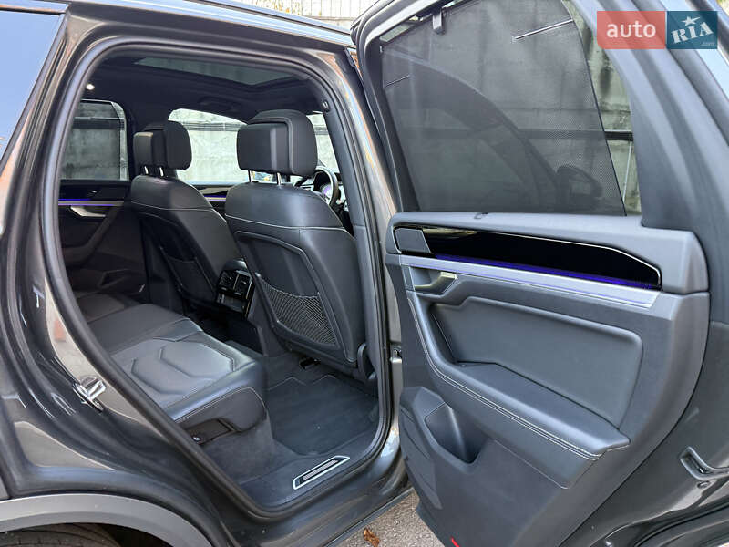 Внедорожник / Кроссовер Volkswagen Touareg 2021 в Ровно фото 44 Внедорожник / Кроссовер Volkswagen Touareg 2021 в Ровно