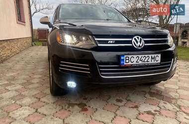 Внедорожник / Кроссовер Volkswagen Touareg 2014 в Львове