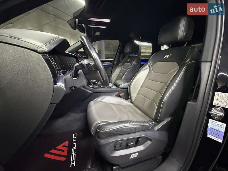 Внедорожник / Кроссовер Volkswagen Touareg 2018 в Одессе фото 19 Внедорожник / Кроссовер Volkswagen Touareg 2018 в Одессе