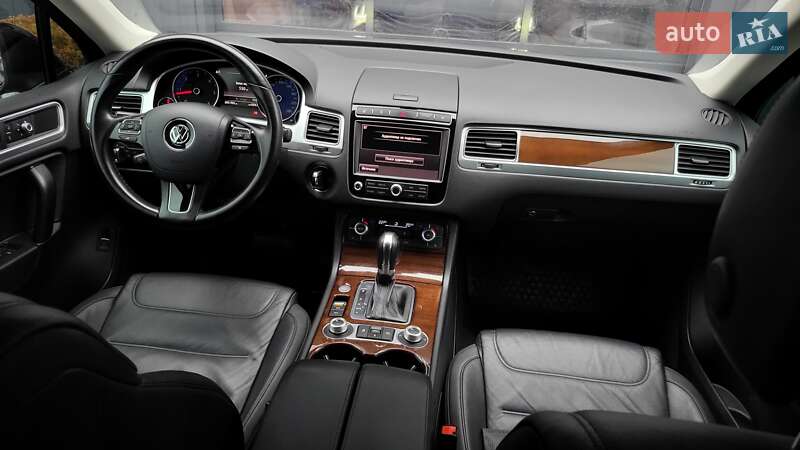 Внедорожник / Кроссовер Volkswagen Touareg 2016 в Виннице фото 15 Внедорожник / Кроссовер Volkswagen Touareg 2016 в Виннице