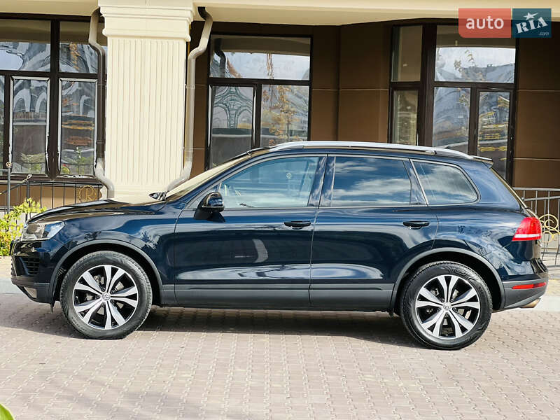 Внедорожник / Кроссовер Volkswagen Touareg 2016 в Киеве фото 15 Внедорожник / Кроссовер Volkswagen Touareg 2016 в Киеве