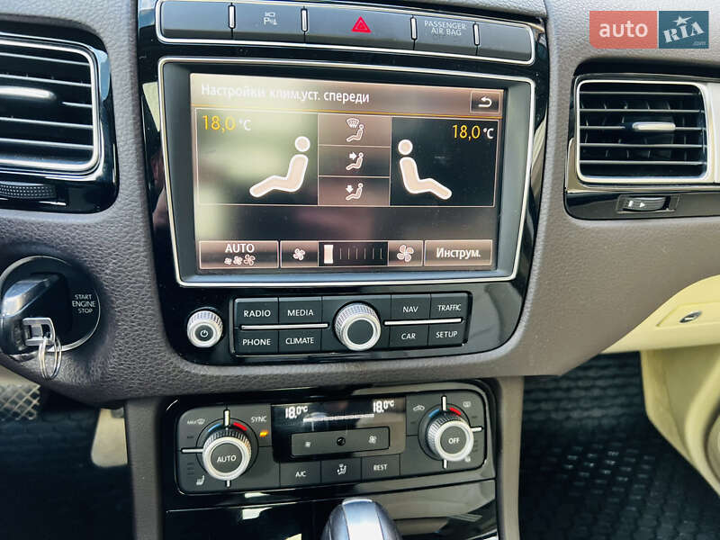 Внедорожник / Кроссовер Volkswagen Touareg 2016 в Киеве фото 28 Внедорожник / Кроссовер Volkswagen Touareg 2016 в Киеве