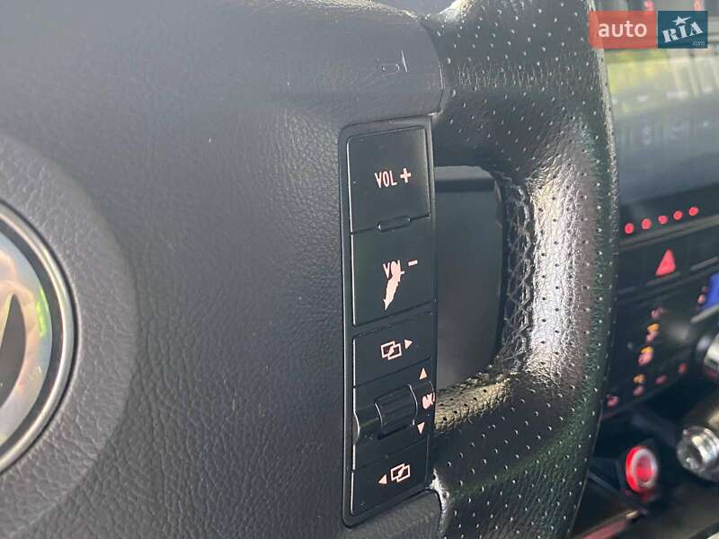 Внедорожник / Кроссовер Volkswagen Touareg 2005 в Николаеве фото 34 Внедорожник / Кроссовер Volkswagen Touareg 2005 в Николаеве