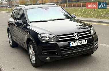 Позашляховик / Кросовер Volkswagen Touareg 2012 в Києві