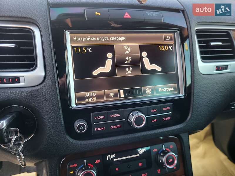 Внедорожник / Кроссовер Volkswagen Touareg 2010 в Луцке фото 34 Внедорожник / Кроссовер Volkswagen Touareg 2010 в Луцке