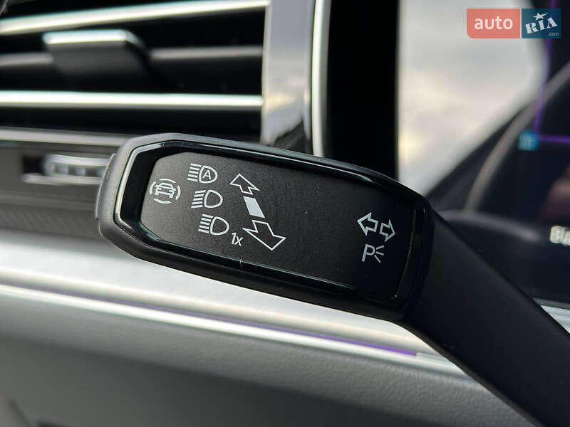 Внедорожник / Кроссовер Volkswagen Touareg 2024 в Днепре